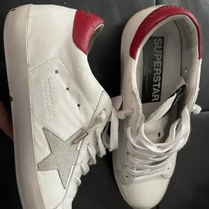 VGUC - Golden Goose Superstar size 38 (Bordeaux).